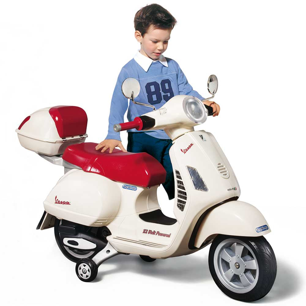 Peg Perego Vespa 12V With Case White Red – Toys4me Peg Perego Vespa 12V With Case White Red – Toys4me