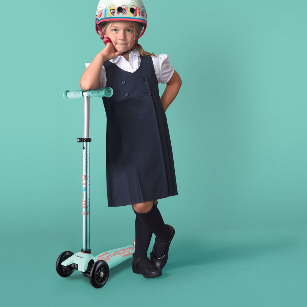 Maxi Micro Deluxe Scooter: Mint  Image#3
